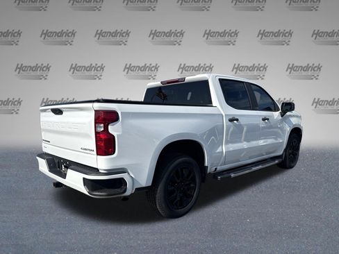 Used 2024 Chevrolet Silverado 1500 Custom RWD image 10