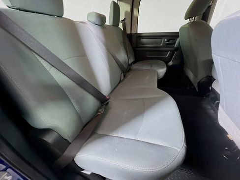 Used 2017 RAM 2500 Tradesman w/ Chrome Appearance Group image 23