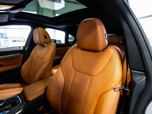 Used 2023 BMW i4 eDrive40 w/ Premium Package image 38