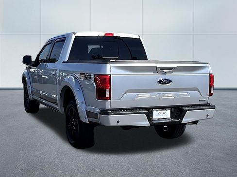 Used 2018 Ford F150 Lariat w/ Equipment Group 502A Luxury AWD/4WD image 4