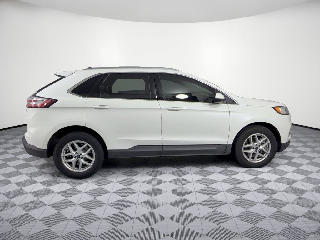 Used 2022 Ford Edge SEL w/ Convenience Package AWD/4WD image 8
