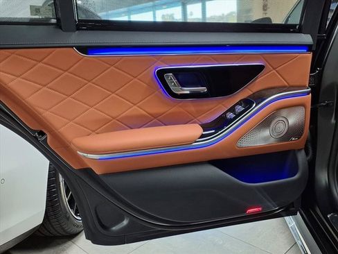 New 2026 Mercedes-Benz S 500 4MATIC image 17