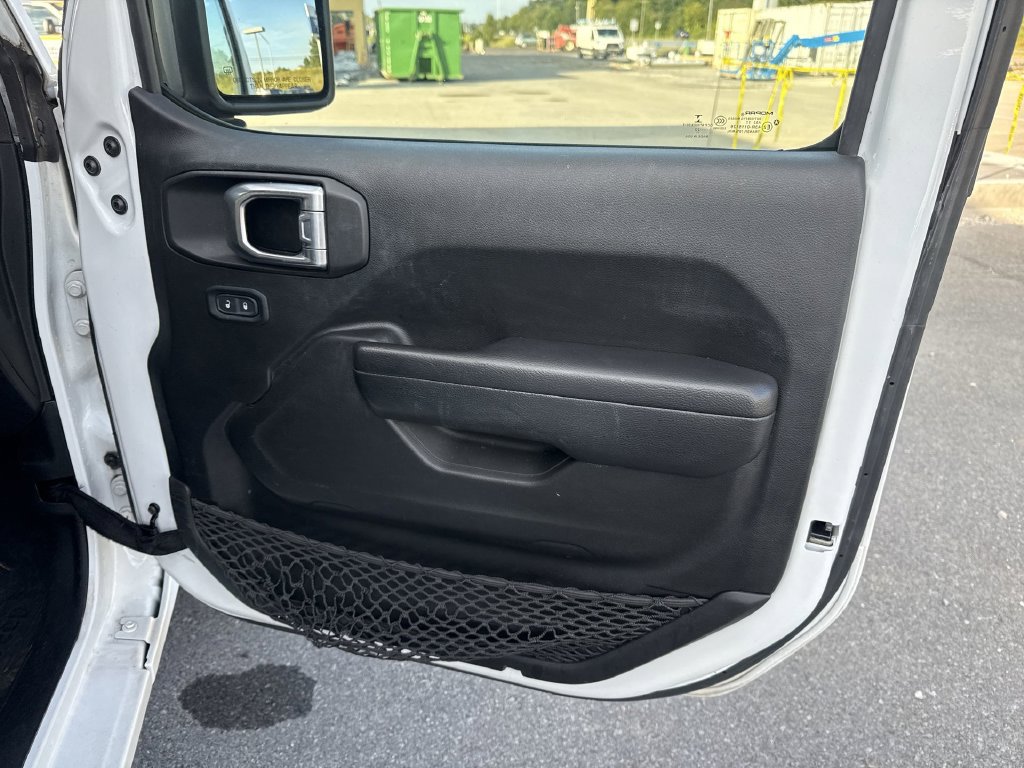Used 2022 Jeep Wrangler Unlimited Sport AWD/4WD image 19