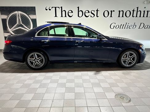 Used 2023 Mercedes-Benz E 350 4MATIC Sedan image 3