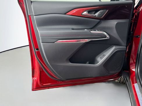 New 2026 Chevrolet Traverse Z71 w/ Driver Confidence Package image 18