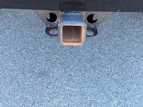 Used 2022 Chevrolet Silverado 1500 Custom image 30