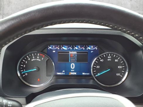 Used 2024 Ford Expedition XLT AWD/4WD image 17