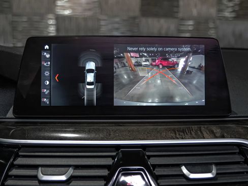 Used 2017 BMW 530i image 21