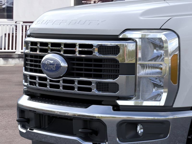 New 2026 Ford F350 XL w/ XL Chrome Package AWD/4WD image 17