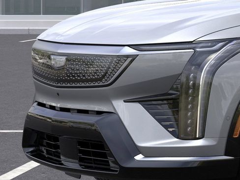 New 2026 Cadillac Optiq Sport 2 image 46