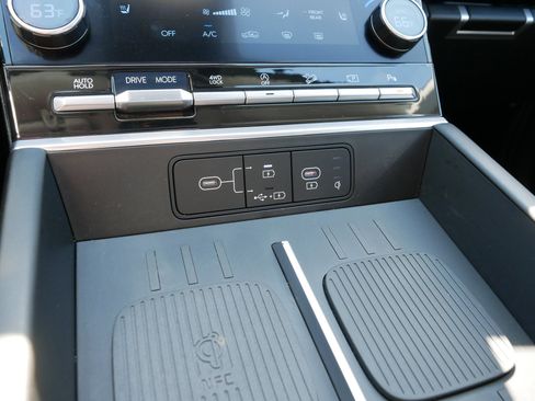 Certified 2024 Hyundai Santa Fe XRT AWD/4WD image 33