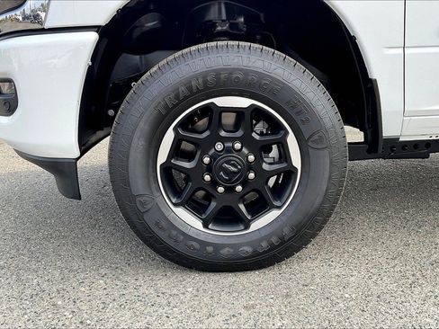 New 2025 RAM 3500 Laramie w/ Towing Technology Group image 16