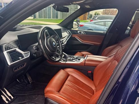 Certified 2024 BMW X7 xDrive40i w/ M Sport Package AWD/4WD image 2