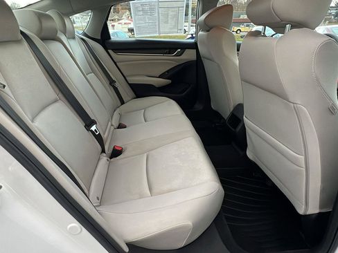 Used 2019 Honda Accord LX image 15