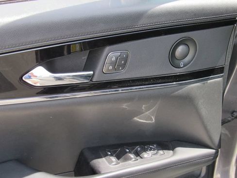 Used 2022 Lincoln Nautilus Reserve FWD image 21