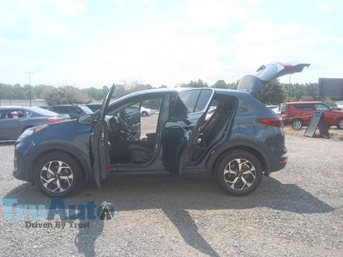 Used 2021 Kia Sportage LX FWD image 14