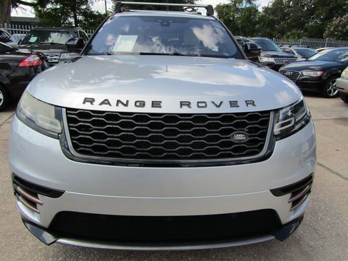 Used 2018 Land Rover Range Rover Velar R-Dynamic SE AWD/4WD image 2