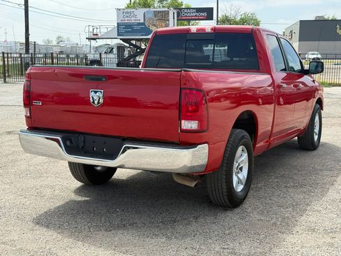 Used 2017 RAM 1500 Classic SLT image 4