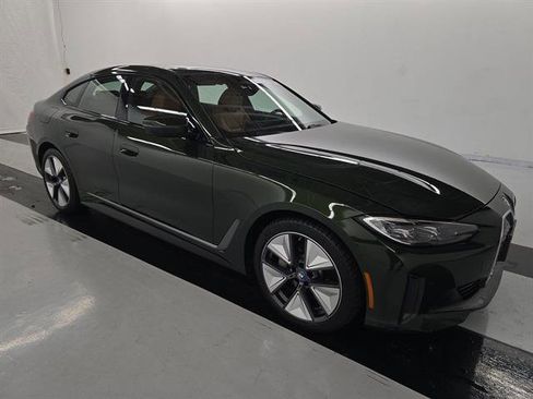 Used 2022 BMW i4 eDrive40 image 37