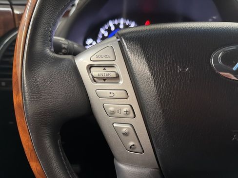 Used 2015 INFINITI QX80 2WD w/ Deluxe Technology Package image 13