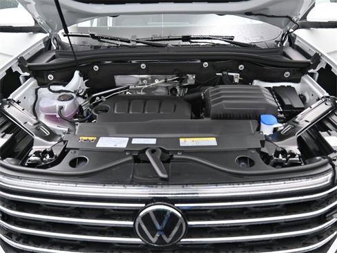 New 2026 Volkswagen Atlas SE image 15