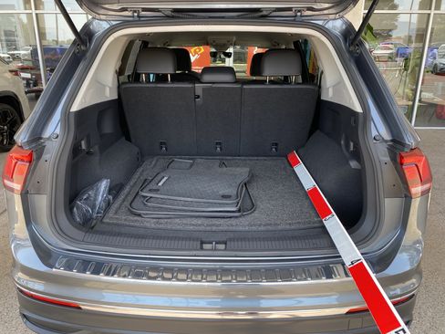 Certified 2023 Volkswagen Tiguan SE AWD/4WD image 16