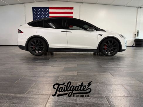 Used 2019 Tesla Model X Performance AWD/4WD image 1