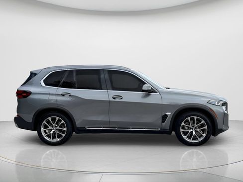 Used 2024 BMW X5 sDrive40i RWD image 4