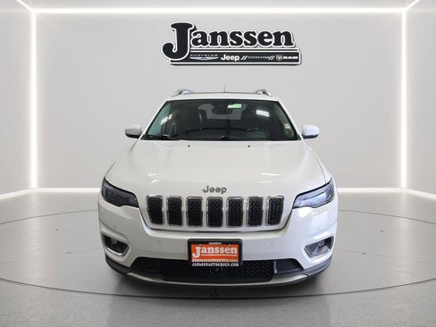 Used 2019 Jeep Cherokee Limited w/ Luxury Group AWD/4WD image 7
