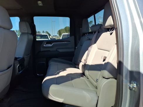 Used 2023 GMC Sierra 1500 SLT w/ SLT Premium Plus Package image 23