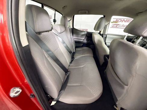 Used 2021 Toyota Tacoma SR w/ SR Convenience Package RWD image 29