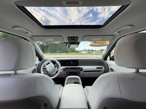 Certified 2026 Hyundai Palisade Limited AWD/4WD image 16