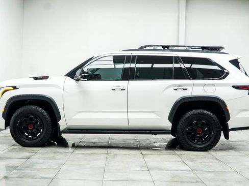 Used 2023 Toyota Sequoia TRD Pro AWD/4WD image 10