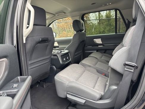 Certified 2025 Ford Expedition Active AWD/4WD image 14