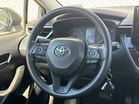 Certified 2023 Toyota Corolla LE image 19