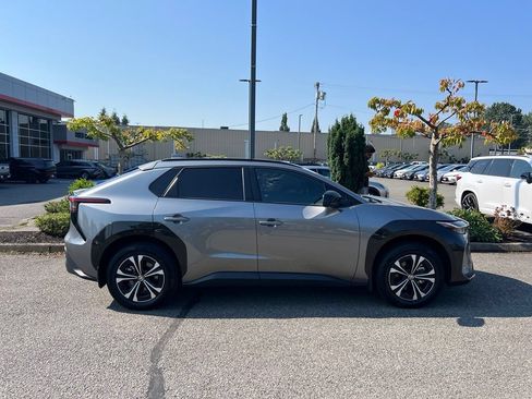 Used 2024 Toyota bZ4X AWD w/ Weather Package image 6