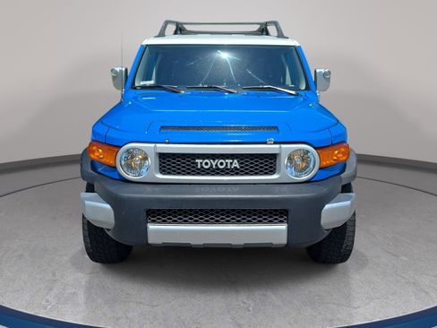 Used 2007 Toyota FJ Cruiser 4WD image 2