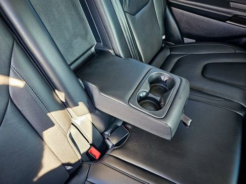 Used 2021 Ford Edge Titanium w/ Class II Trailer Tow Package image 39