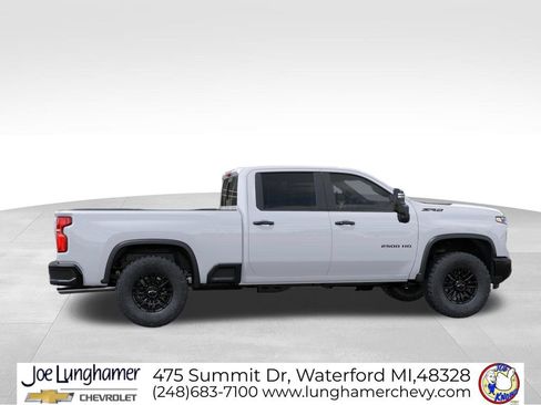 New 2026 Chevrolet Silverado 2500 ZR2 w/ LPO, Dark Essentials Package AWD/4WD image 5