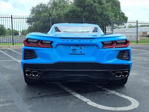 Used 2022 Chevrolet Corvette Stingray Coupe w/ 1LT RWD image 7