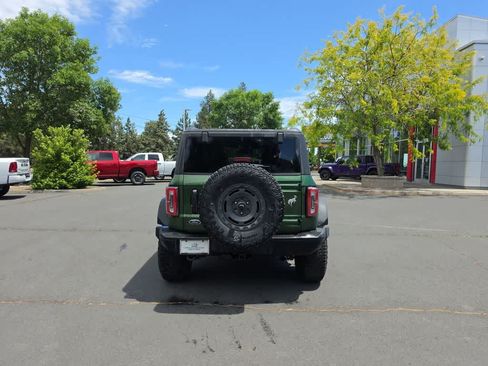 Used 2024 Ford Bronco Everglades AWD/4WD image 4