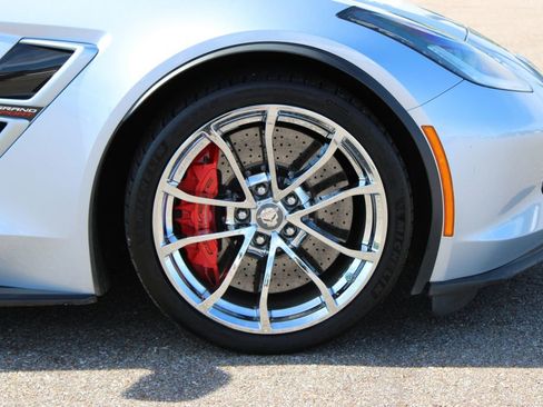 Used 2017 Chevrolet Corvette Grand Sport RWD image 6