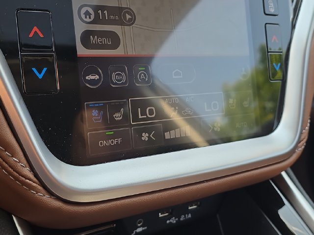 Used 2020 Subaru Outback Touring XT AWD/4WD image 23