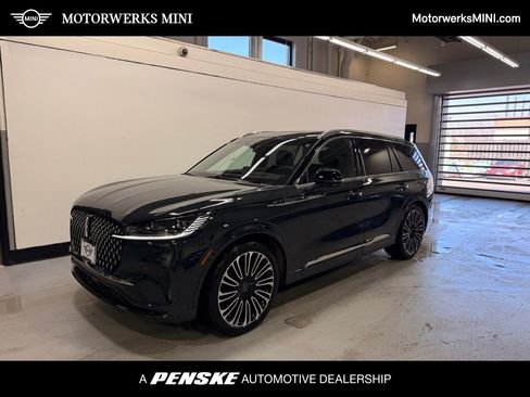 Used 2025 Lincoln Aviator Black Label image 1