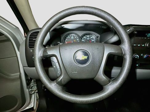 Used 2011 Chevrolet Silverado 1500 W/T AWD/4WD image 11