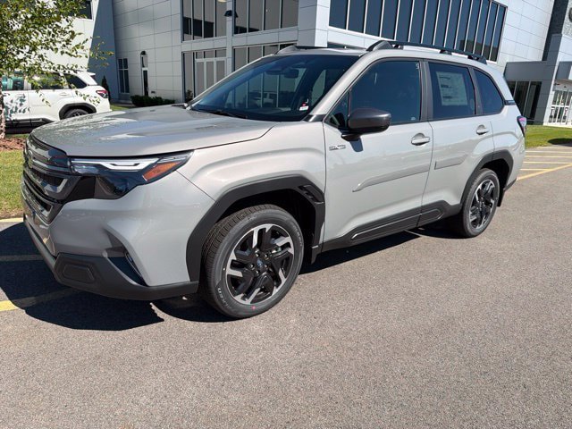 New 2026 Subaru Forester Premium AWD/4WD image 1