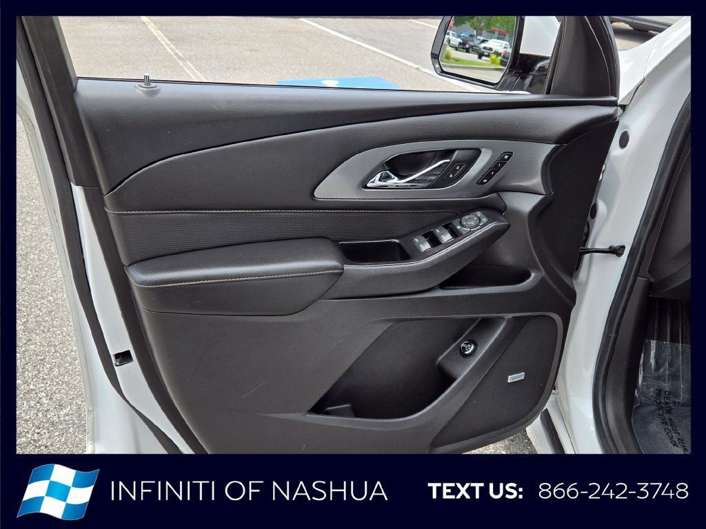Used 2018 Chevrolet Traverse Premier AWD/4WD image 8