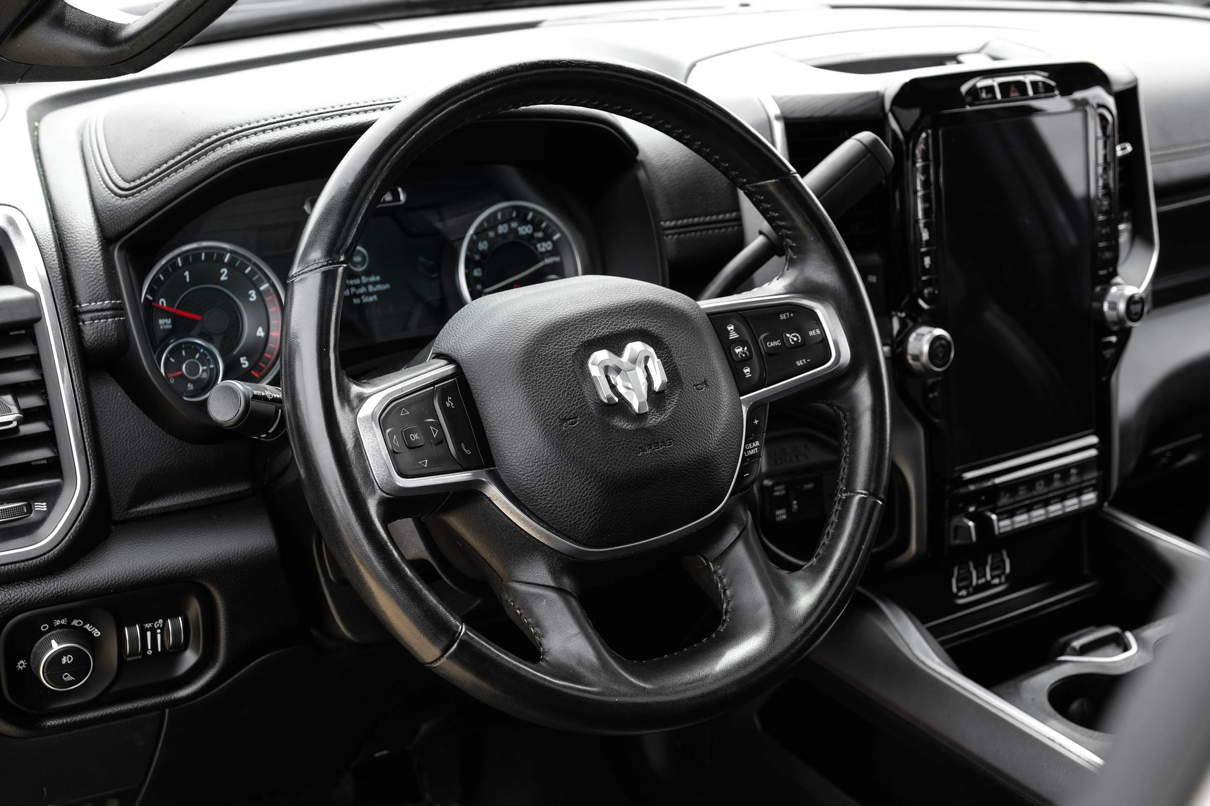 Used 2024 RAM 3500 Laramie w/ Sport Appearance Package AWD/4WD image 22