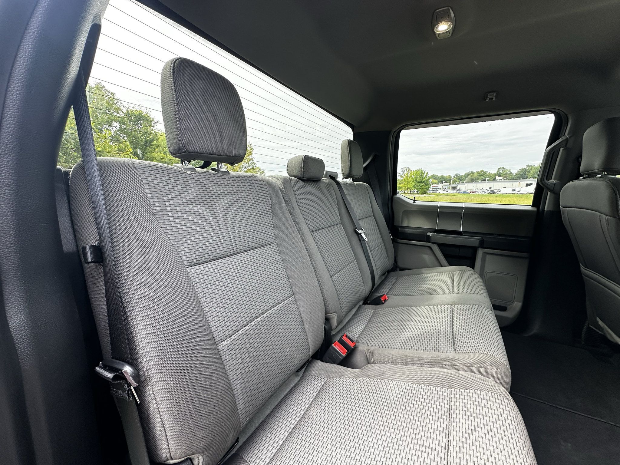 Used 2021 Ford F250 XLT w/ XLT Premium Package AWD/4WD image 29