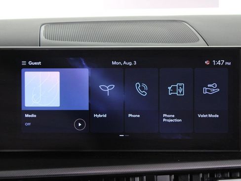 Certified 2026 Hyundai Santa Fe SE FWD image 9